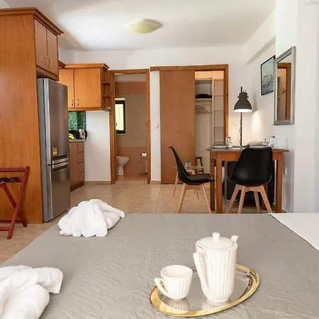 Camara Hriszí Aktí Haniá