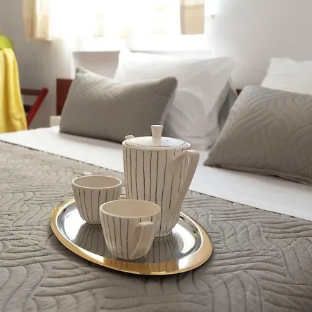 Camara Apartment